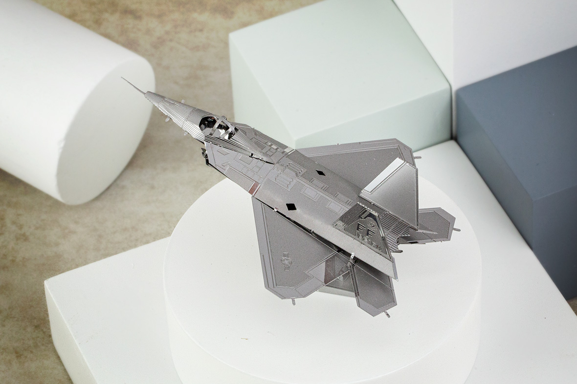 Metal Earth F22 Raptor 3D Metal Model Airplane Kits Toy Shop Innovatoys