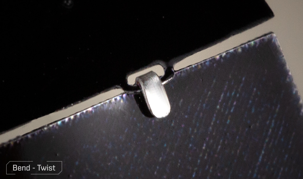 MMS314 - Darth Vader Helmet 