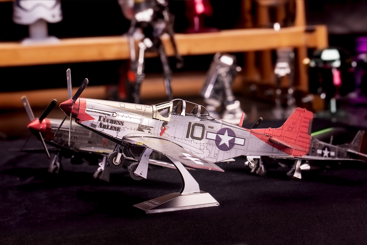 ICX142 - Tuskegee Airmen P-51D Mustang