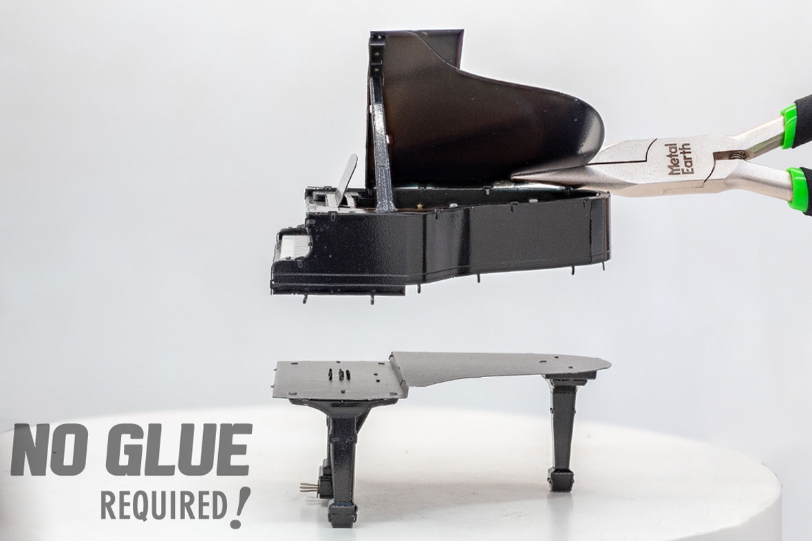 ME1028 - Grand Piano