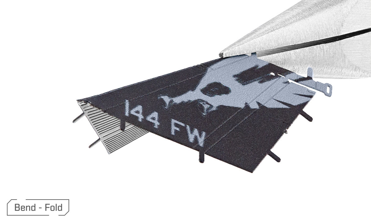 ME1046 - F-16 Fighting Falcon® United States Air Force