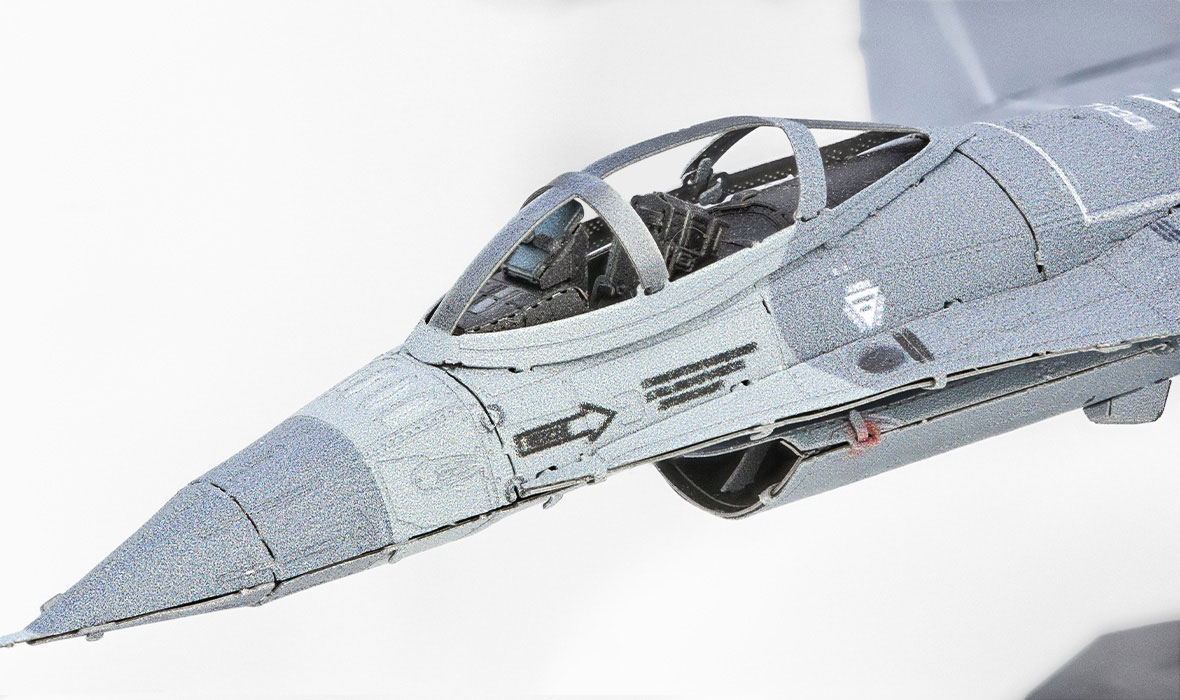 ME1046 - F-16 Fighting Falcon® United States Air Force